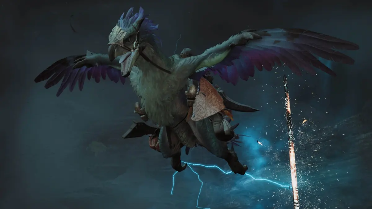 Monster Hunter Wilds – Screenshot von einem Jäger, der während eines Gewitters auf seinem geflügelten, raptorartigen Reittier gleitet.